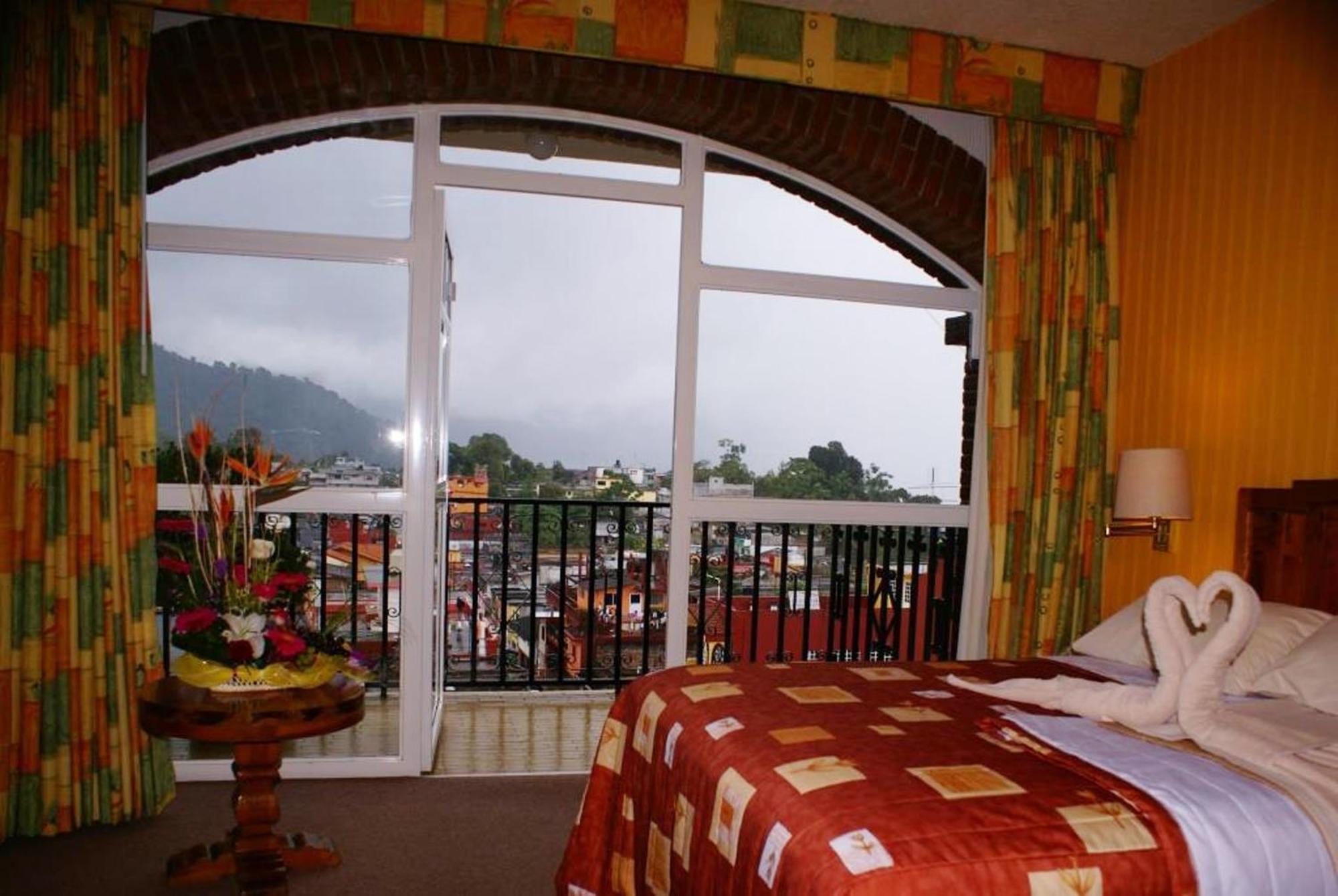 Hotel Villa De Cortez Xicotepec de Juarez Kültér fotó
